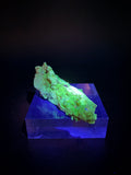 Quartz Agate – Cristaux Botryoïdaux Fluorescents Verts (UV 254nm) Sp#178