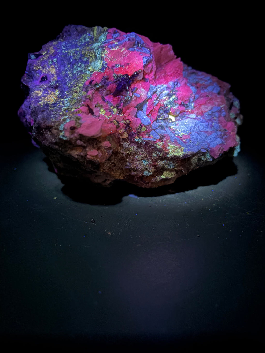Fluorapatite, Calcite, Diopside, Scapolite & Phlogopite – Kazabazua, Québec, #198