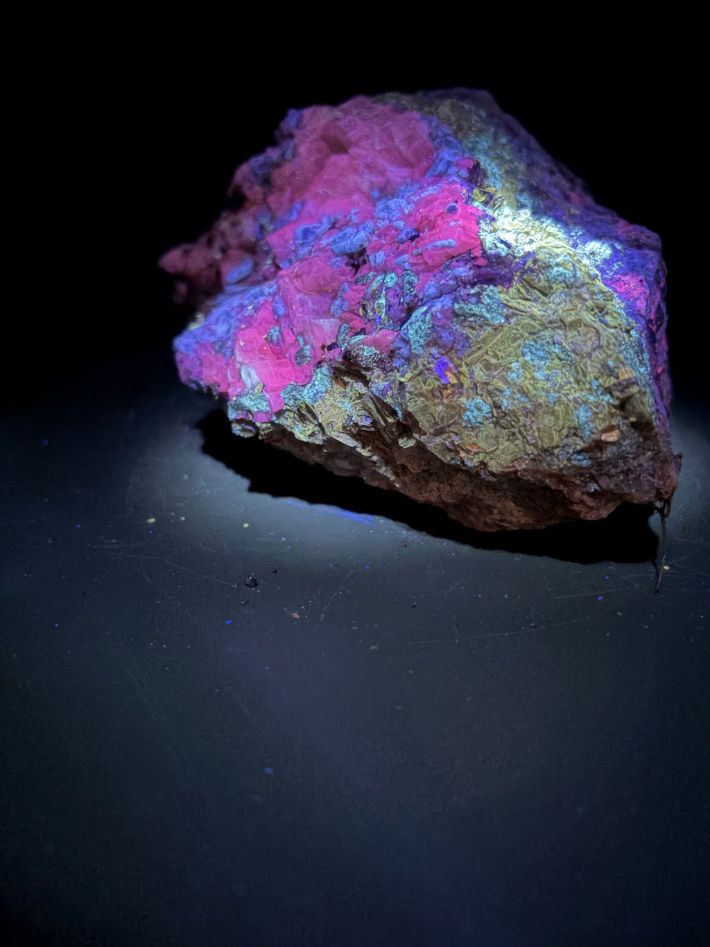 Fluorapatite, Calcite, Diopside, Scapolite & Phlogopite – Kazabazua, Québec, #198