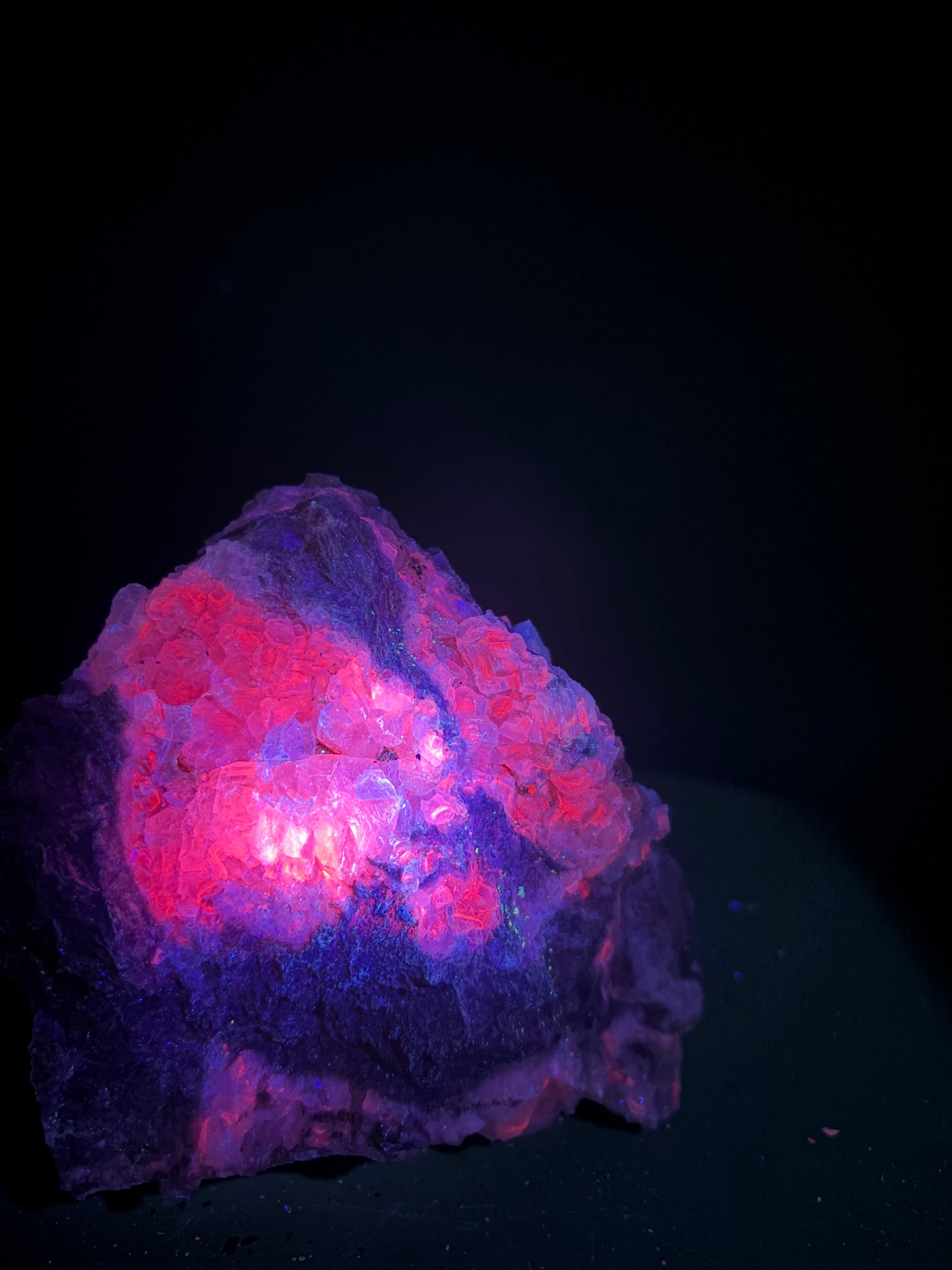Calcite avec Feldspath – Cantley, Québec