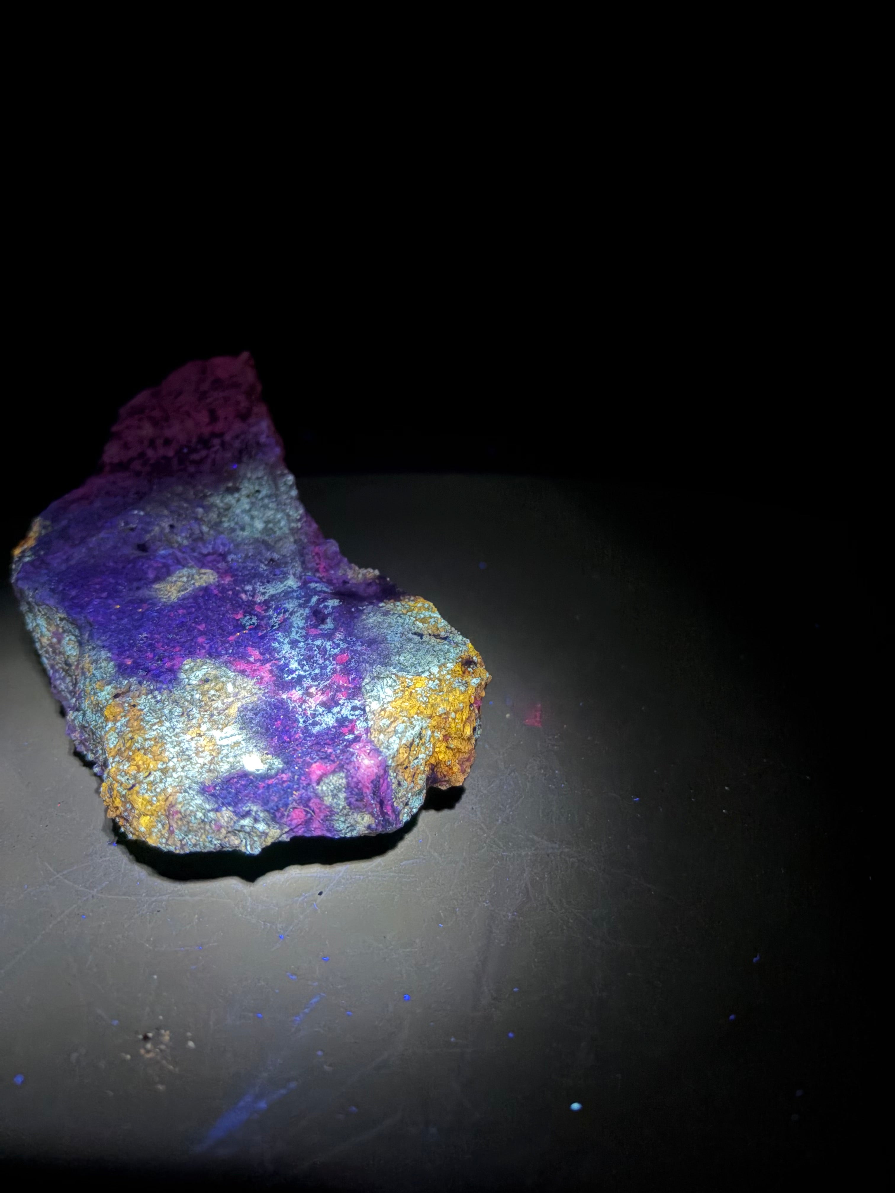 Diopside, Scapolite et Feldspath – Kazabazua, QC