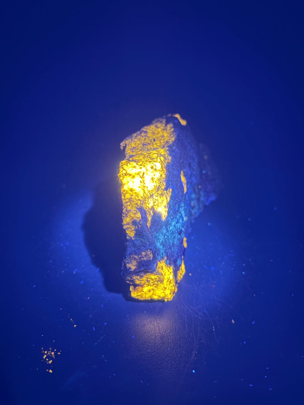 Diopside, Scapolite et Feldspath – Kazabazua, QC