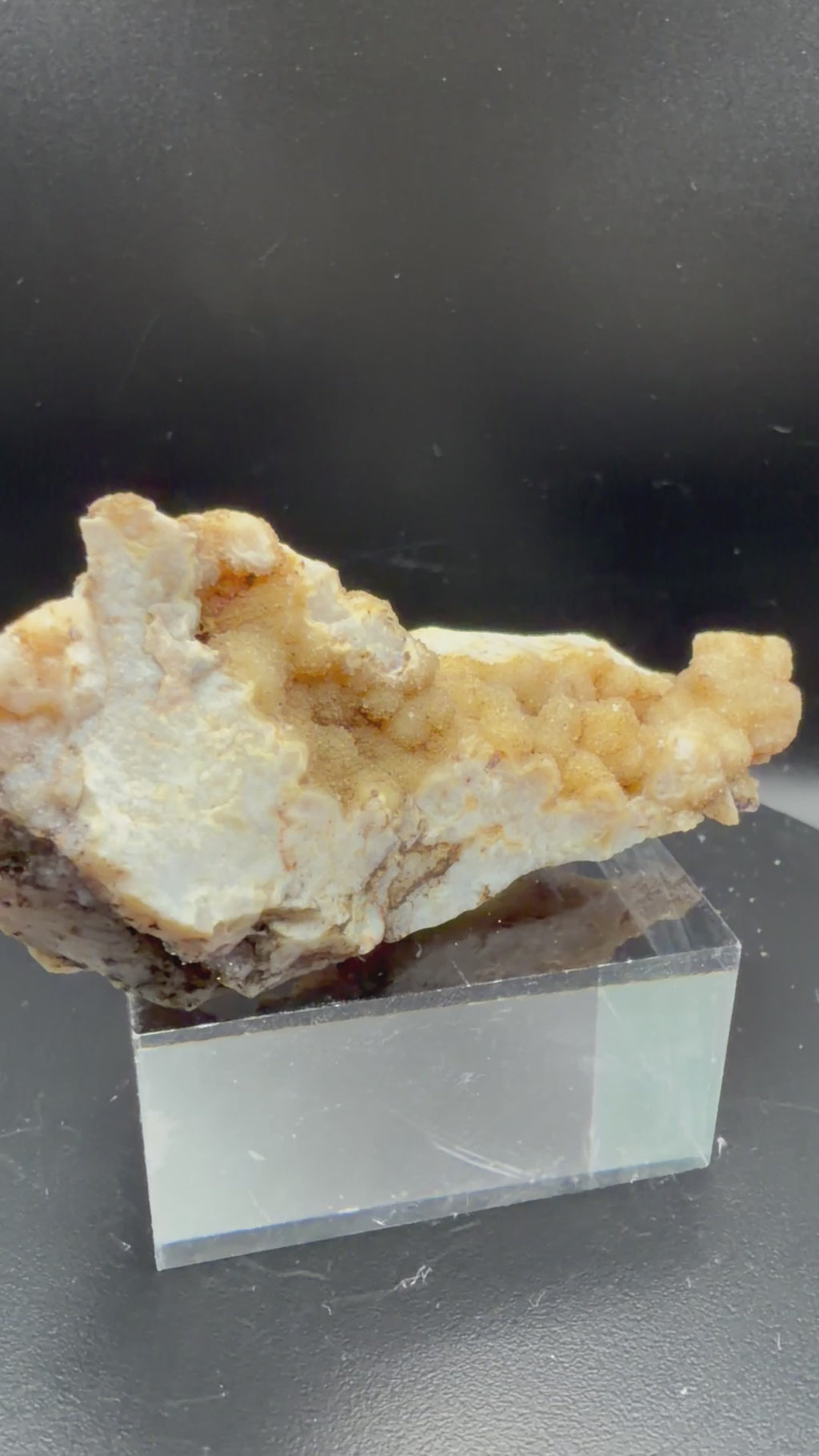 Quartz Agate – Cristaux Botryoïdaux Fluorescents Verts (UV 254nm) Sp#178